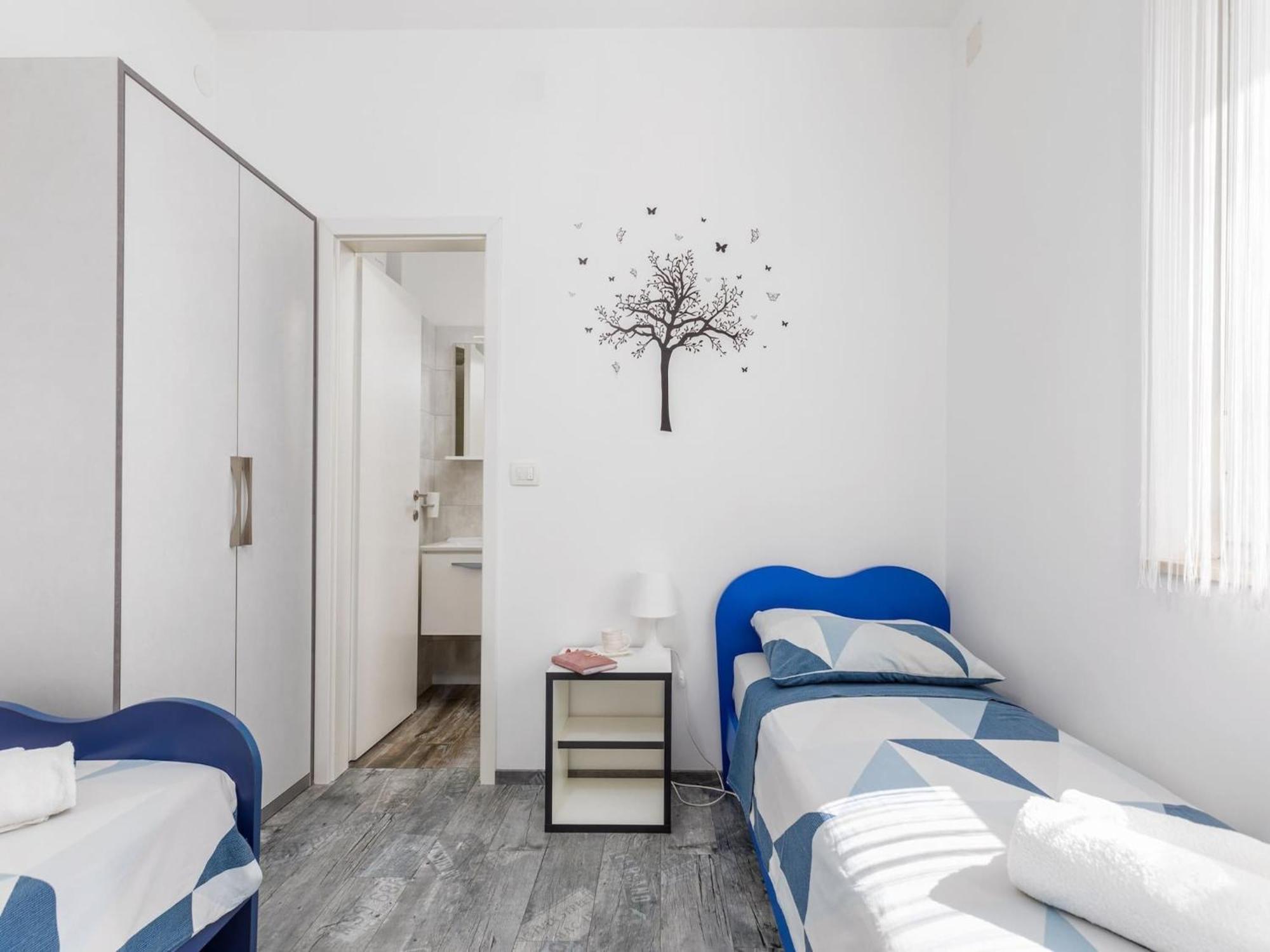 With Private Pool And Jacuzzi * Pula