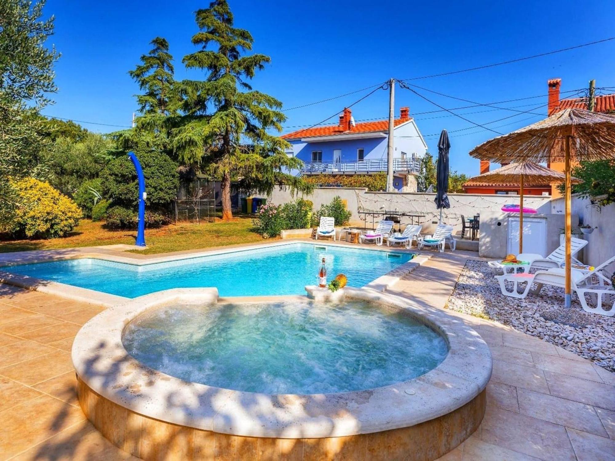 With Private Pool And Jacuzzi *